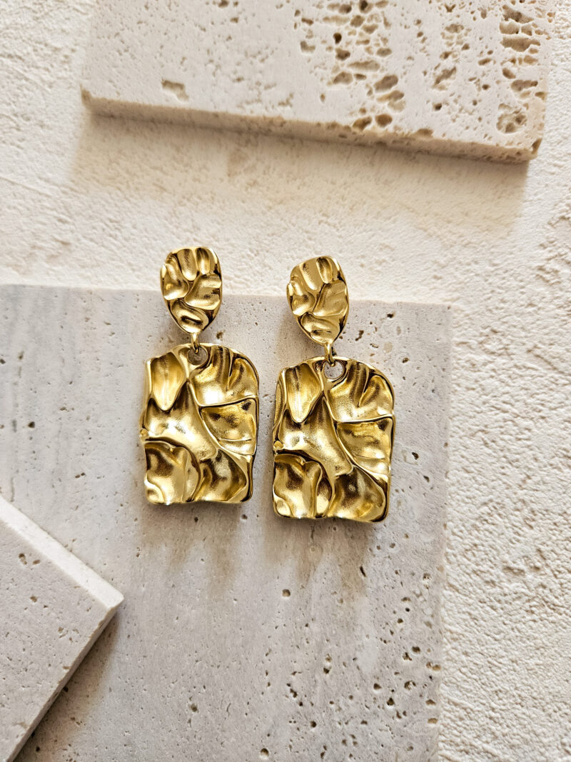 Salimata - Boucles d'oreilles forme irrégulière – Doré